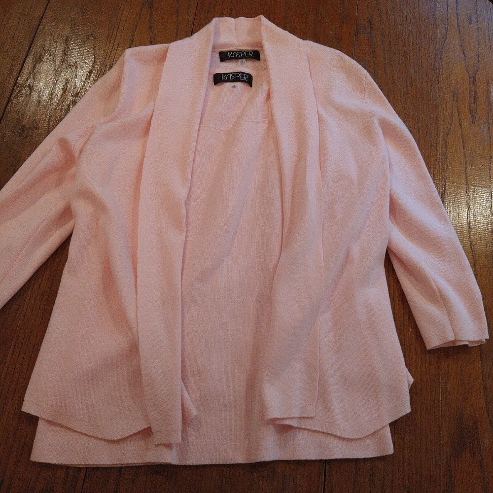 Kasper Black Label Two Piece Light Pink Medium Women's Top Tank Jacket Blazer